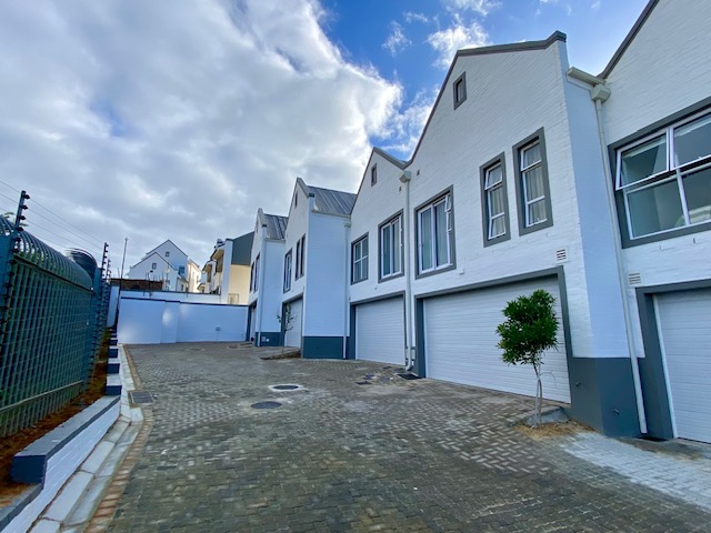 3 Bedroom Property for Sale in Gevonden Estate Western Cape